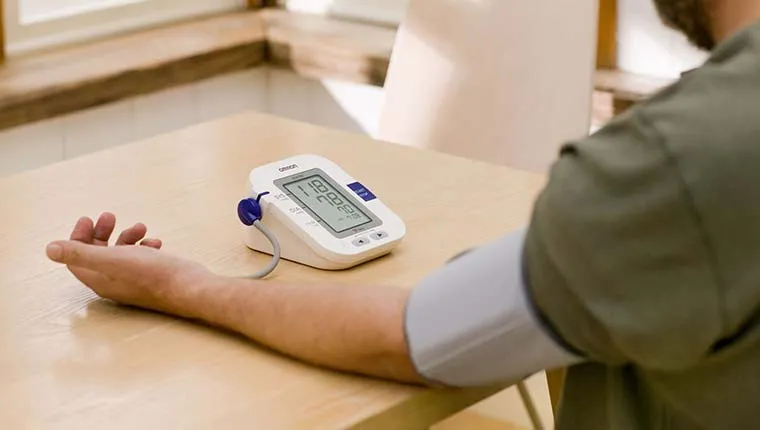 Máy đo huyết áp gia đình